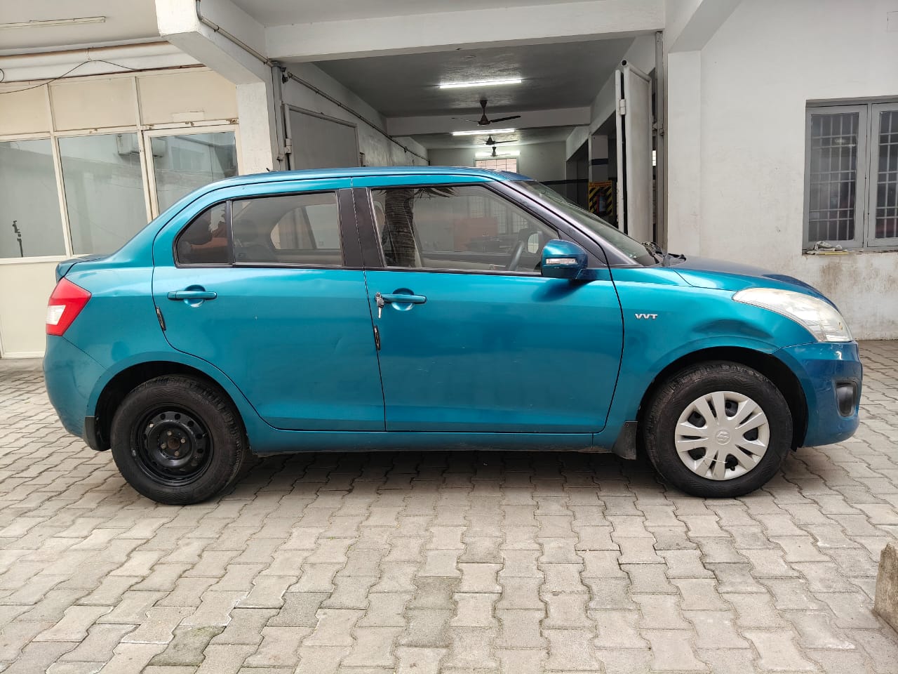 Maruti Suzuki Swift Dzire(2011-2015) Vxi At